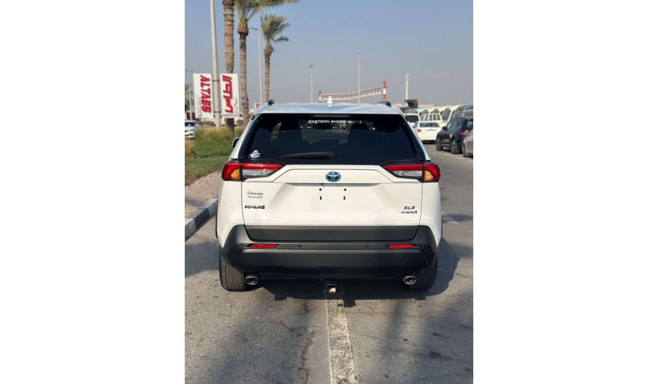 تويوتا راف ٤ TOYOTA RAV4 Hybrid XLE