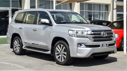 Toyota Land Cruiser VXR V8