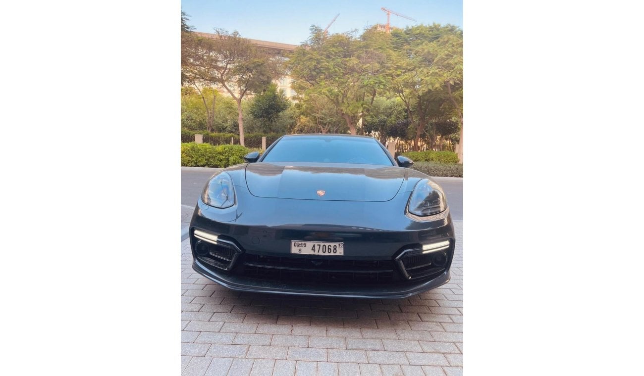 Porsche Panamera AWD