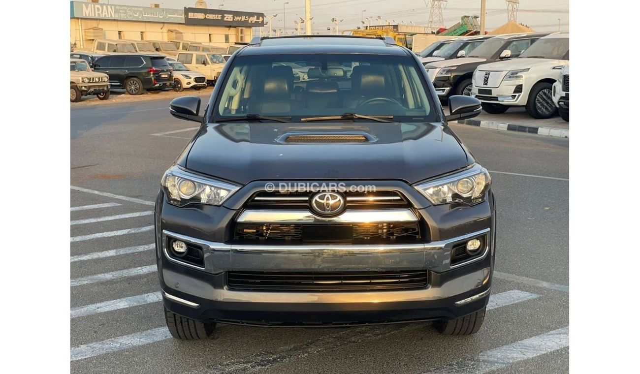 تويوتا Runner4 2018 Toyota 4Runner Limited Edition Full Option 4.0L V6 - AWD 4x4 Push Start & Sunroof - 35,000 Mile