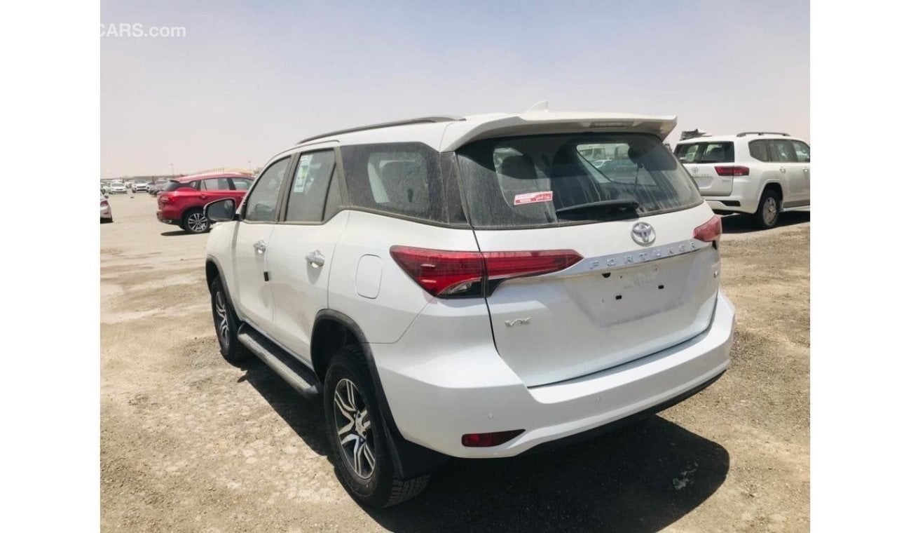 تويوتا فورتونر New Toyota Fortuner 4.0L 6 Cylinder VX1  4*4 YM 2024