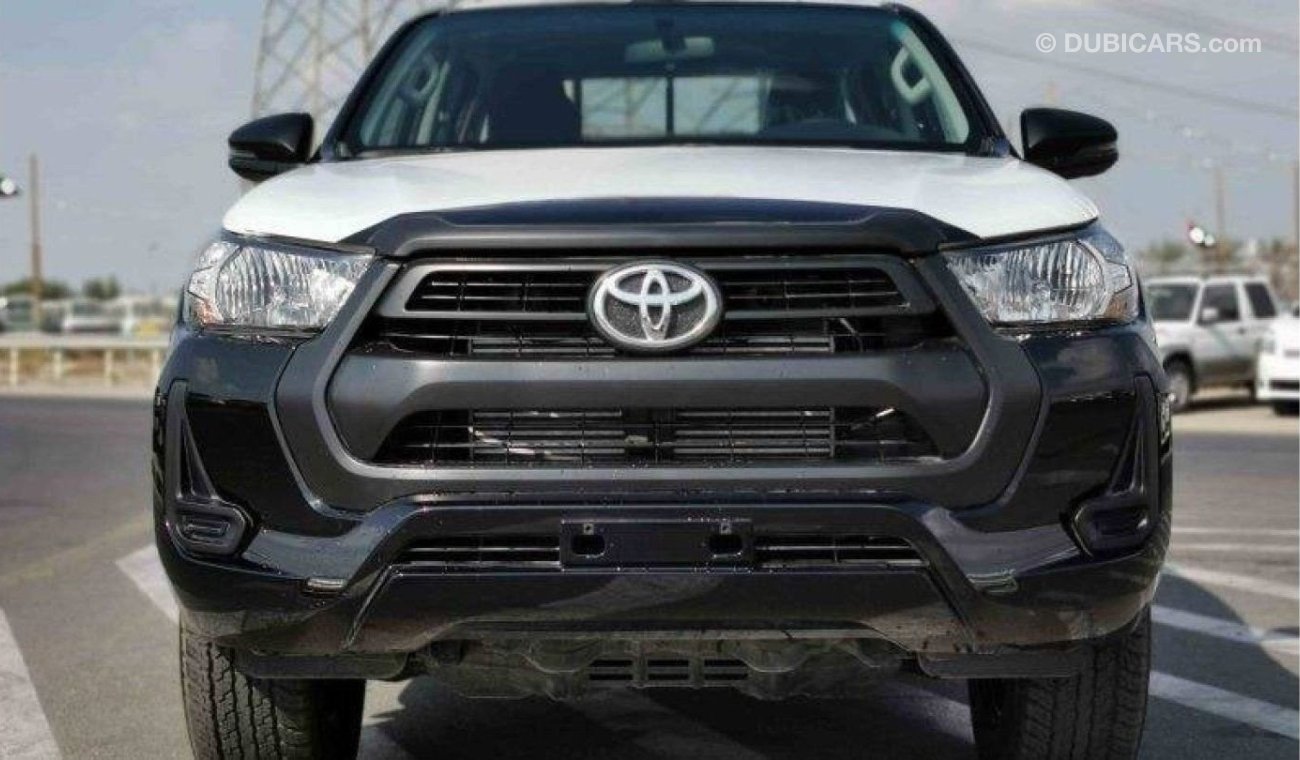 Toyota Hilux HILUX 2.4L MT MED OPTION DIESEL 2024