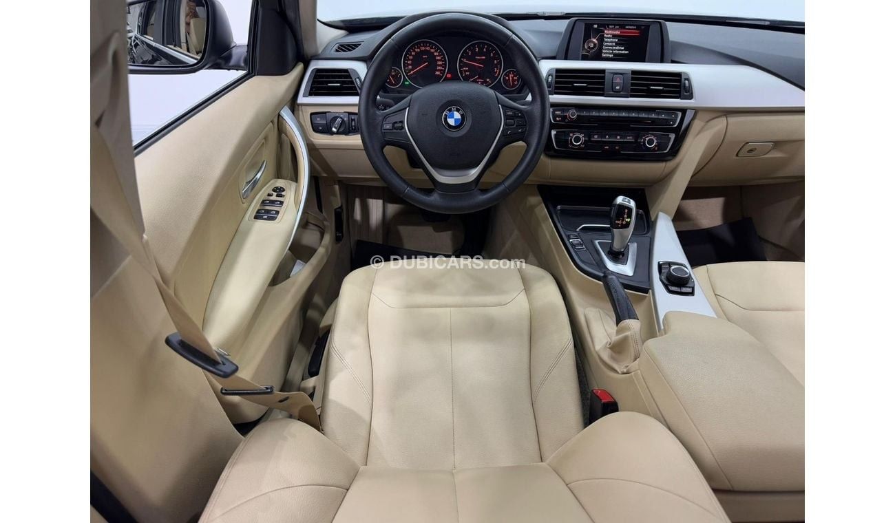 بي أم دبليو 318i Std 1.5L 2017 BMW 318i, Warranty, Service History, Excellent Condition, GCC