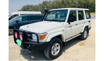 Toyota Land Cruiser Hard Top Toyota landcuriser Hardtop 2015 V6 Diesel left hand drive