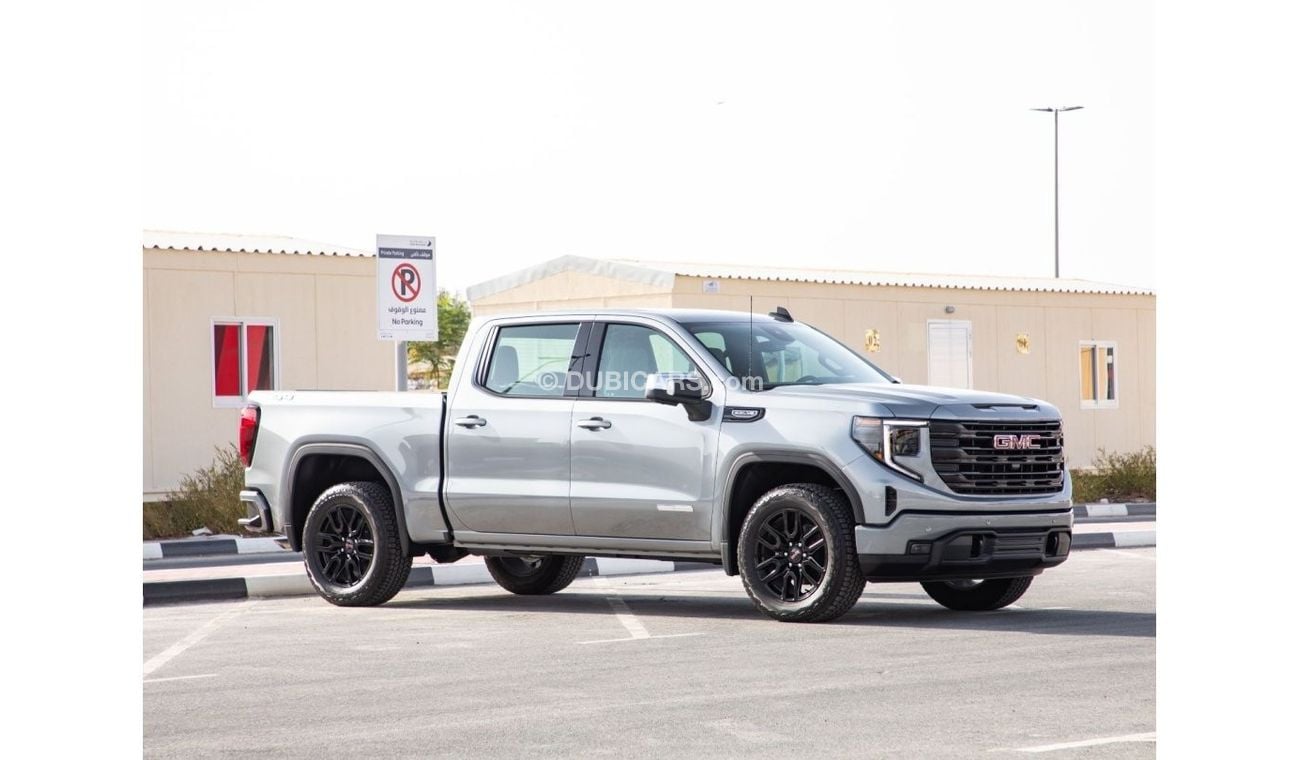 GMC Sierra 4WD Elevation/CrewCab/GCC/2024. For Export