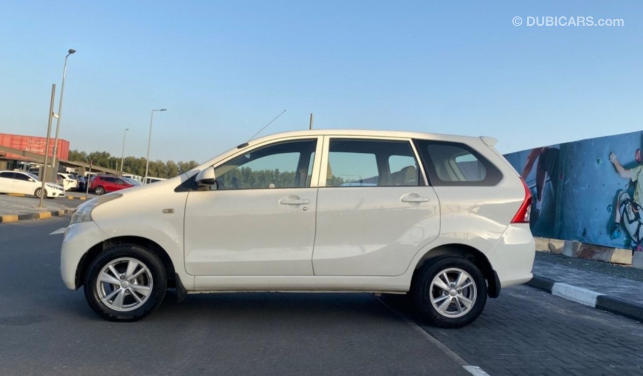 Toyota Avanza SE