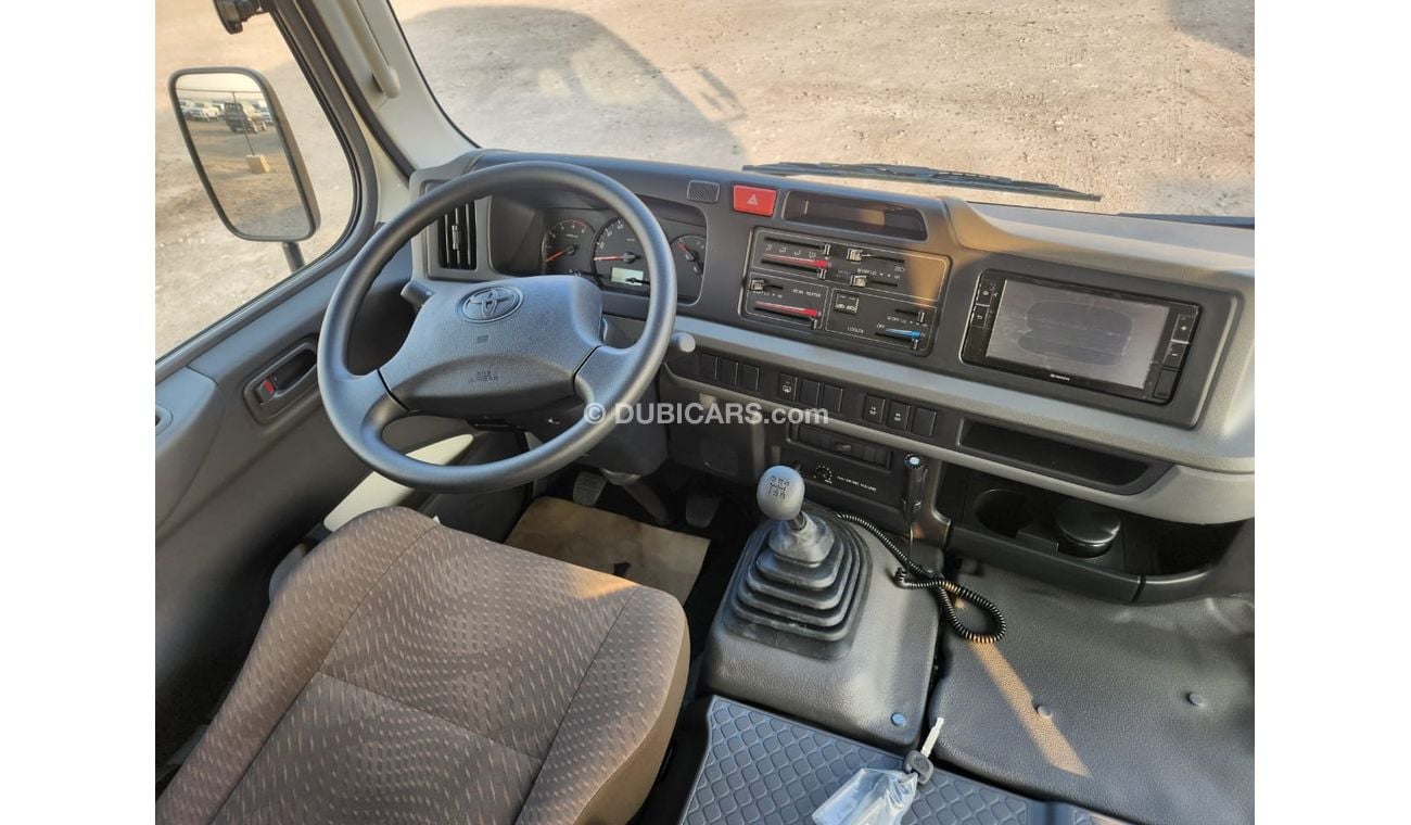 Toyota Coaster 2024 Model Toyota Coaster High-Roof 23-Seater 4.0L 4-Cyl Turbo Diesel M/T RWD (Auto Closing Door) On