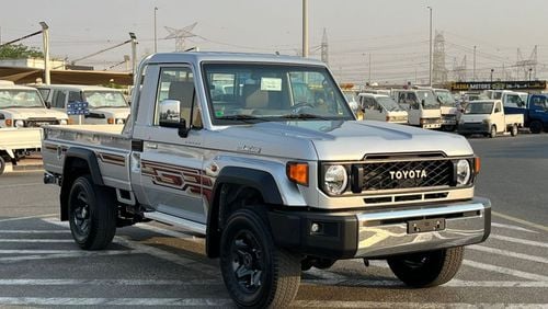 تويوتا لاند كروزر بيك آب LC79 SC PICKUP 4.0L PTR AT