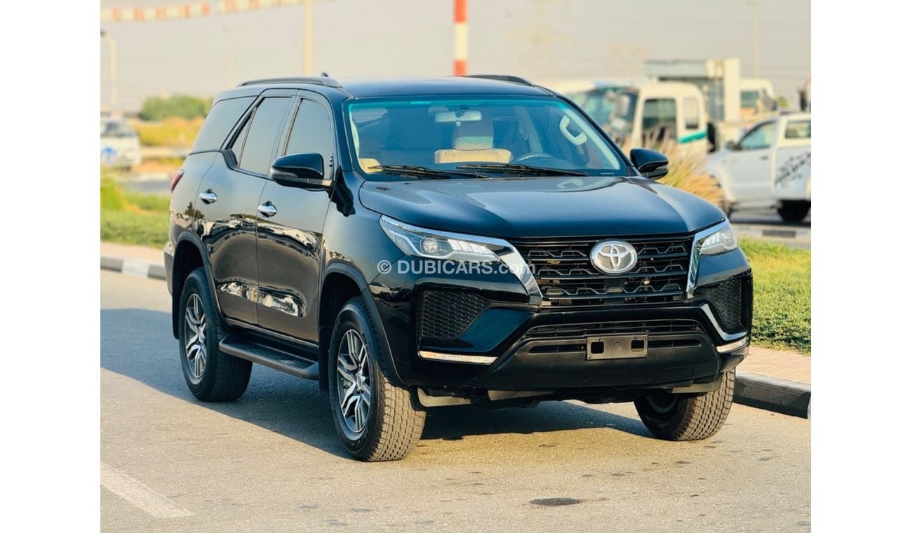 تويوتا فورتونر Toyota Fortuner 2021 black LHD