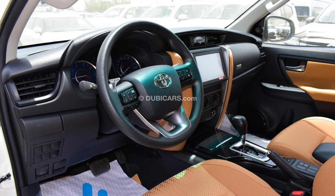 Toyota Fortuner 2022| 2.4L - DSL- E  A/T - 4X4  - FABRIC SEATS WITH GCC SPECS - EXPORT ONLY