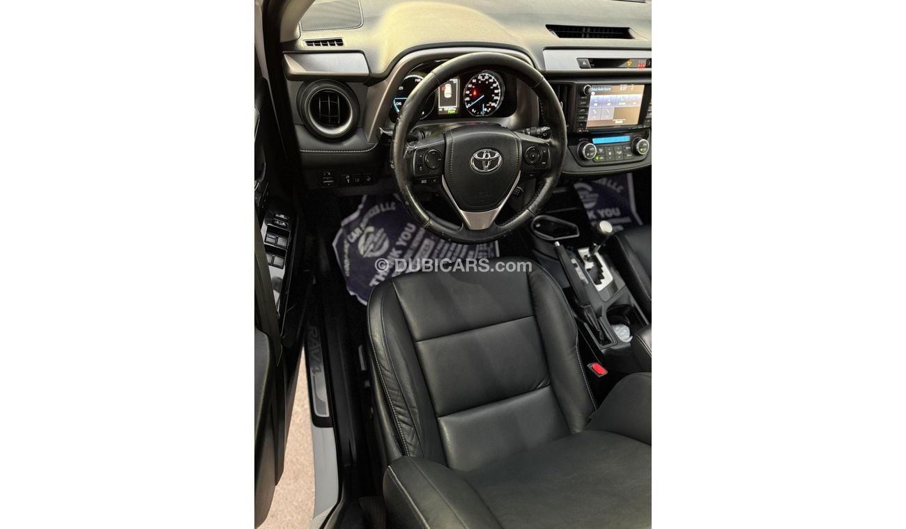 تويوتا راف ٤ Hybrid TOYOTA RAV4 CleanTitle Limited Full OPTION