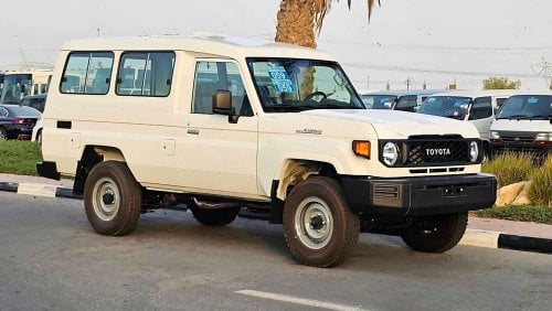 تويوتا لاند كروزر هارد توب LC78 / V6 / 4.2L DIESEL / M/T / POWER WINDOWS WITH LEATHER (CODE # 68036)