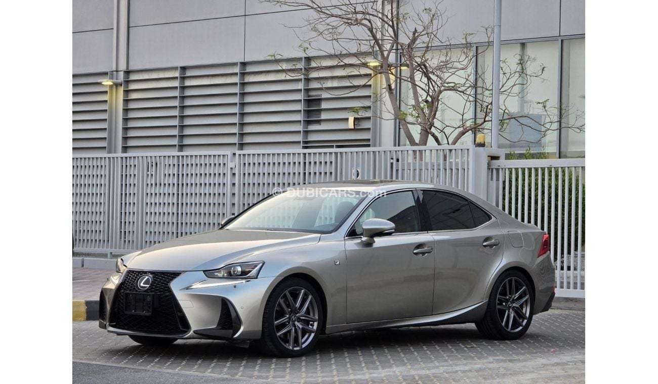 Lexus IS300 F Sport LEXUS IS-300 F-SPORT 2020 GCC PERFERCT CONDITION IN SIDE OUT SIDE // 2 KEYS