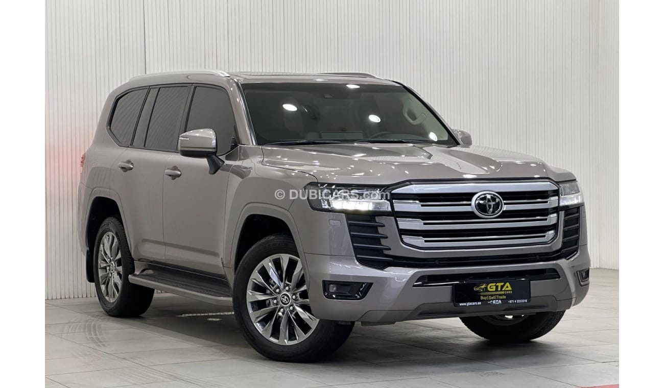 تويوتا لاند كروزر 2024 Toyota Land Cruiser GXR V6, April 2028 Toyota Warranty + Service Pack, Low Kms, GCC