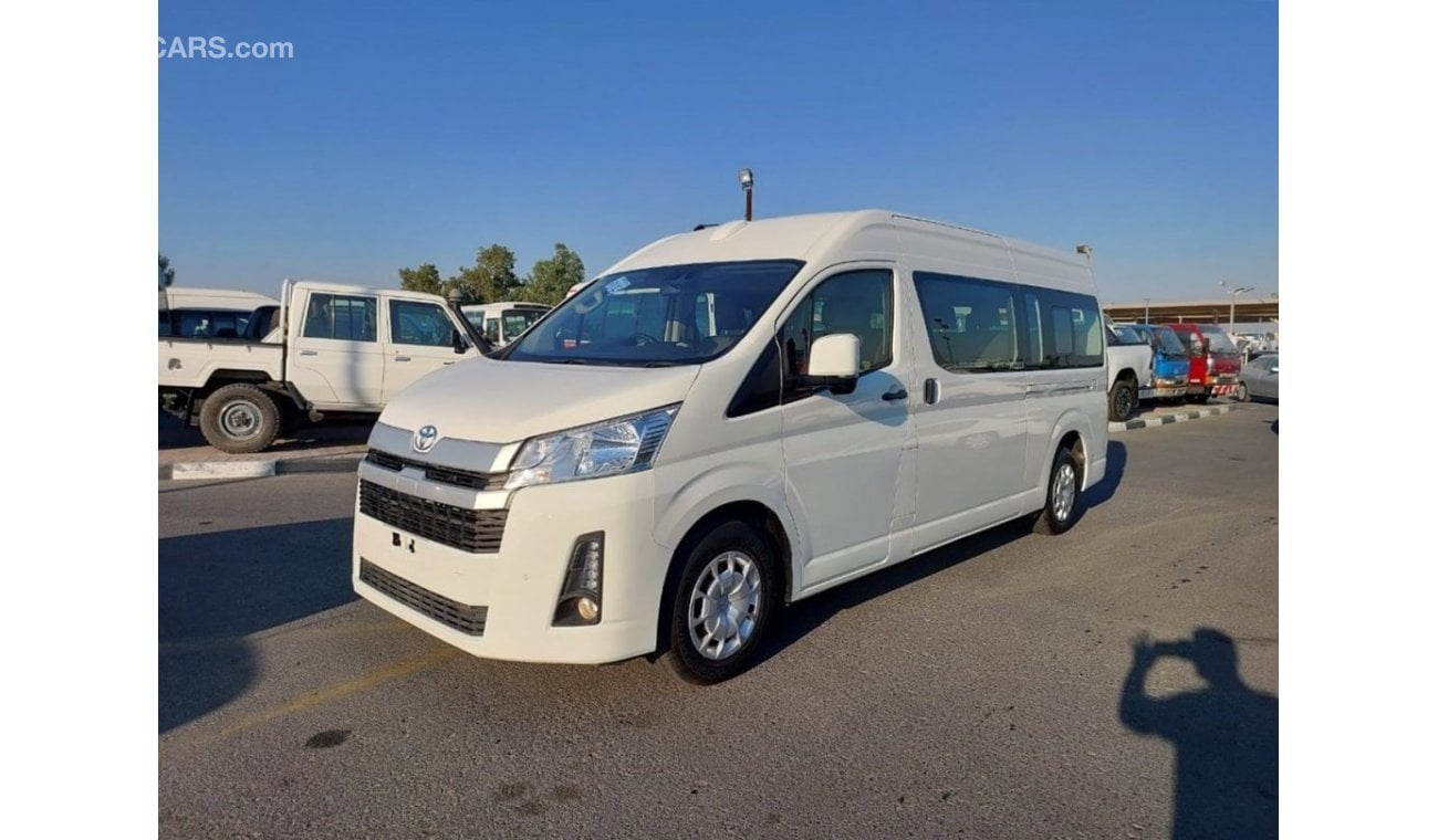 Toyota Hiace Commuter