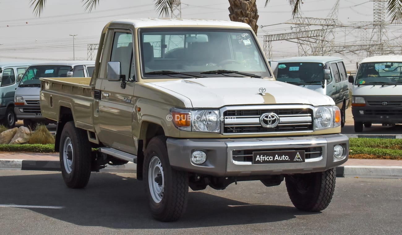 تويوتا لاند كروزر بيك آب 4.0L V6 Petrol Single Cabin