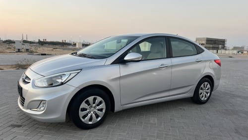 Hyundai Accent Base 1.6L (123 HP)