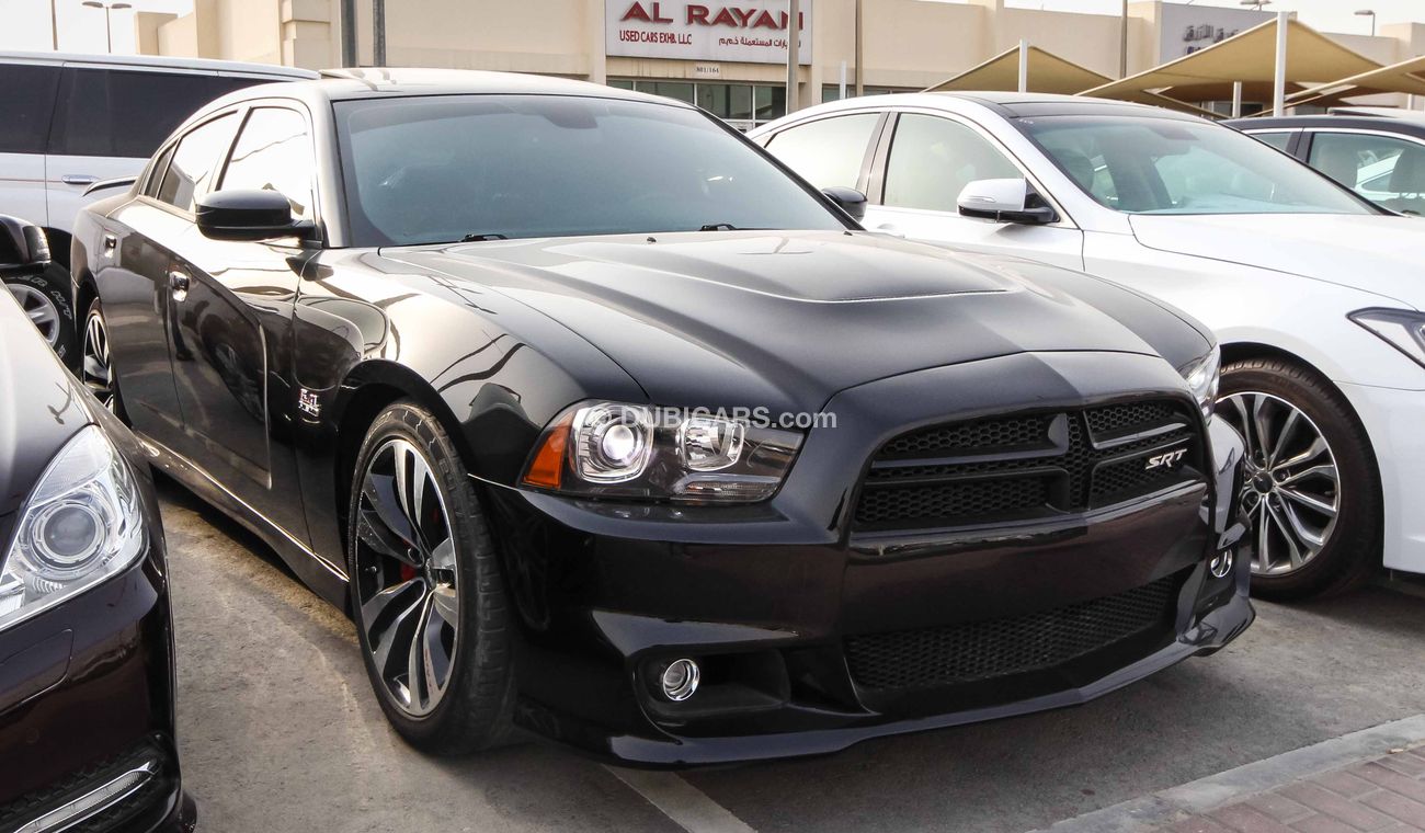 Dodge Charger SRT8