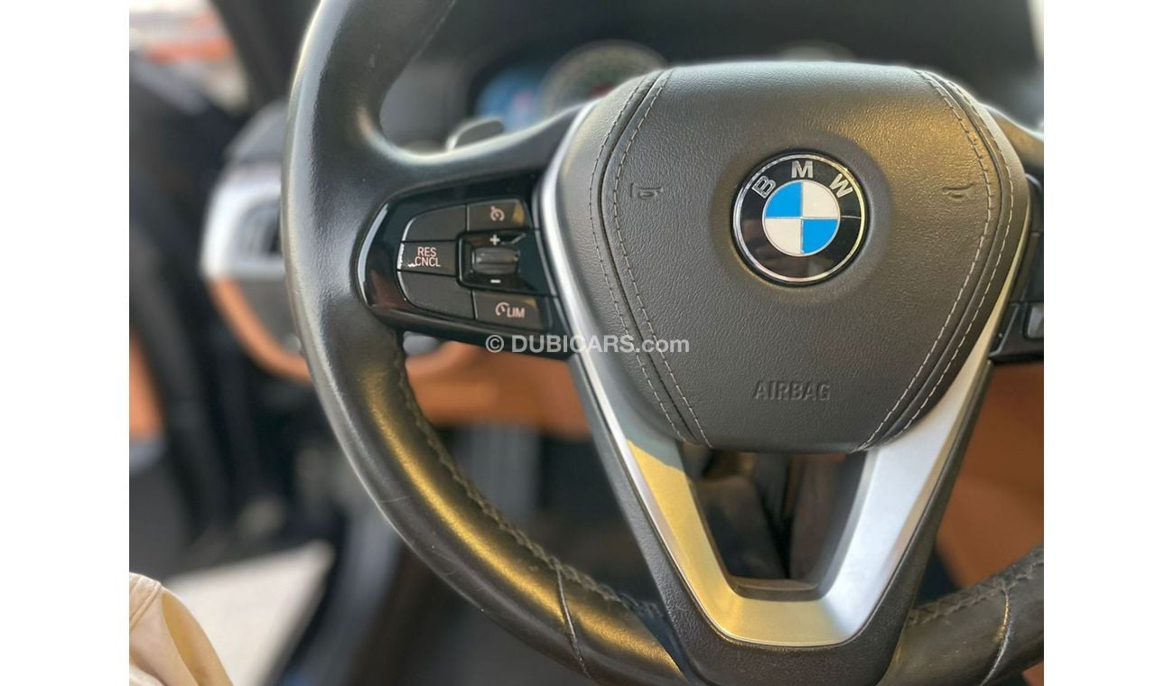 بي أم دبليو 540i Luxury 3.0L