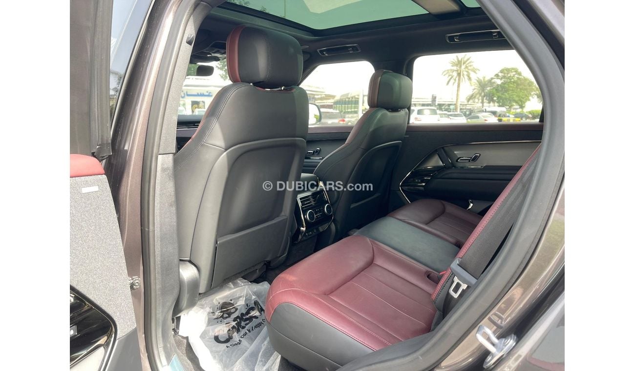 لاند روفر رينج روفر سبورت 2023 RANGE ROVER SPORT GCC Dynamic SE P400 3.0L + WARRANTY