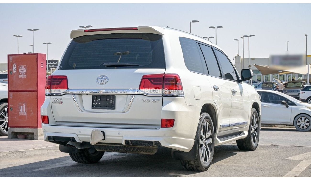 Toyota Land Cruiser VXR GCC, first owner