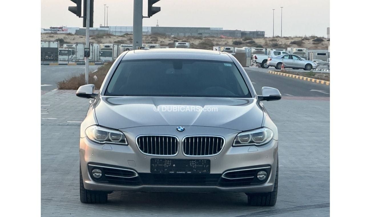 BMW 535i Luxury 3.0L BMW 535 luxury model 2015 GCC ONE OWNER 2 key special order