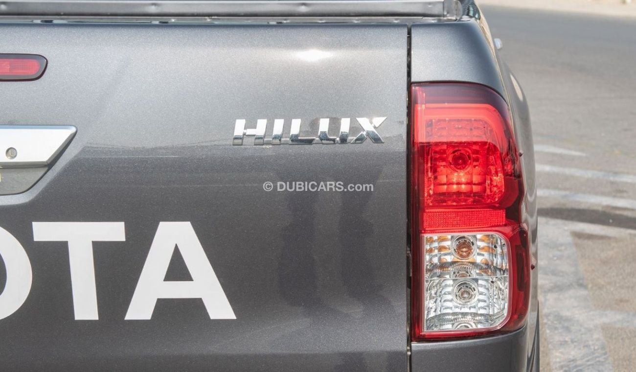 تويوتا هيلوكس HILUX 2.4L AT