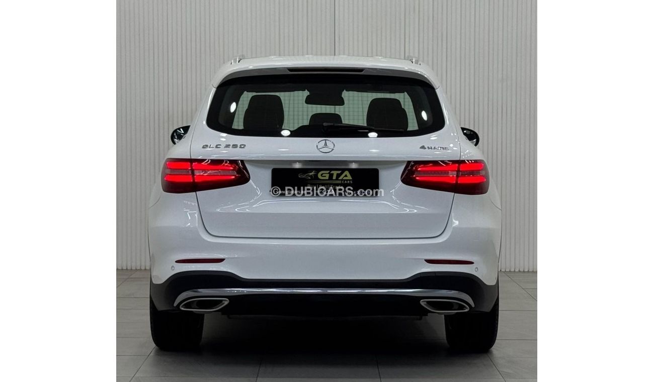 مرسيدس بنز GLC 250 4MATIC 2.0L 2016 Mercedes Benz GLC250 AMG 4MATIC, Service History, Low Kms, Excellent Condition, GCC