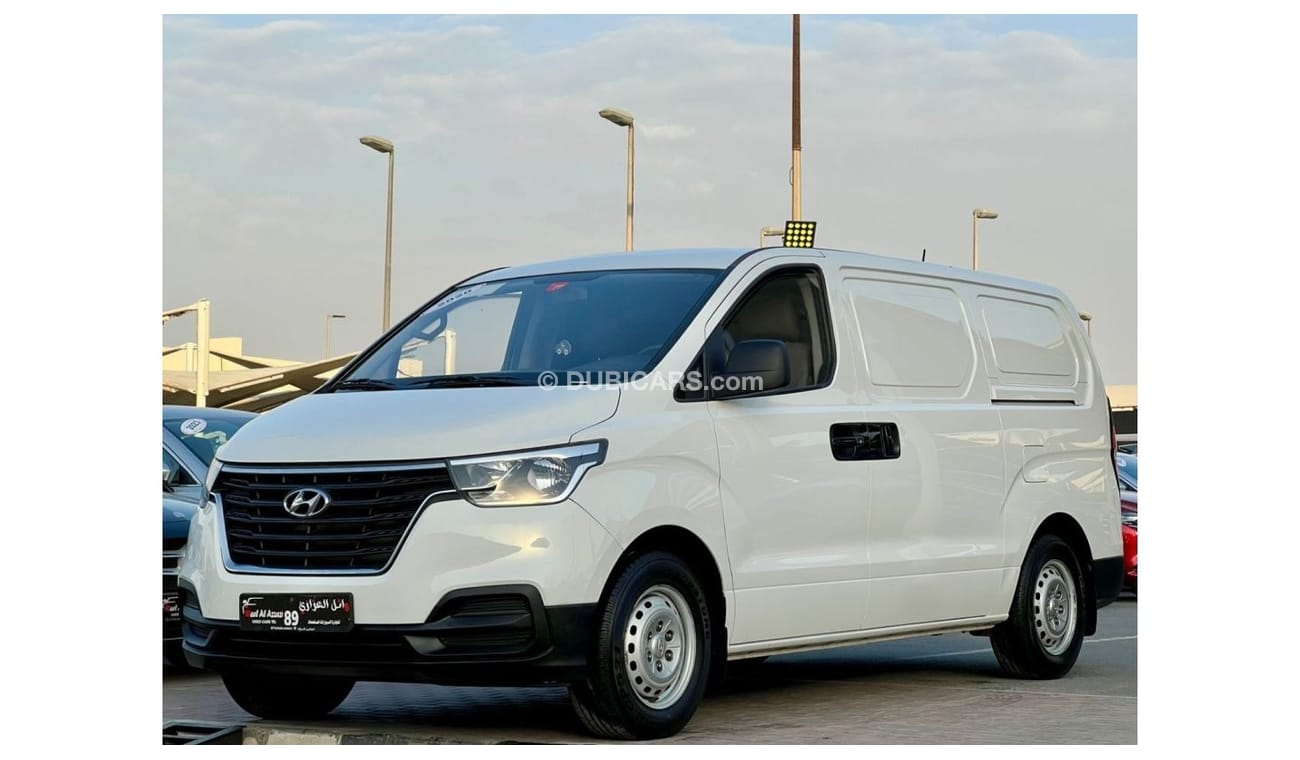 Hyundai H1 Starex