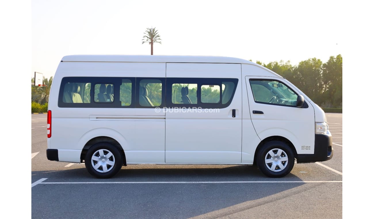 Toyota Hiace | 13 Seater | Passenger Van | Excellent Condition | GCC Specs