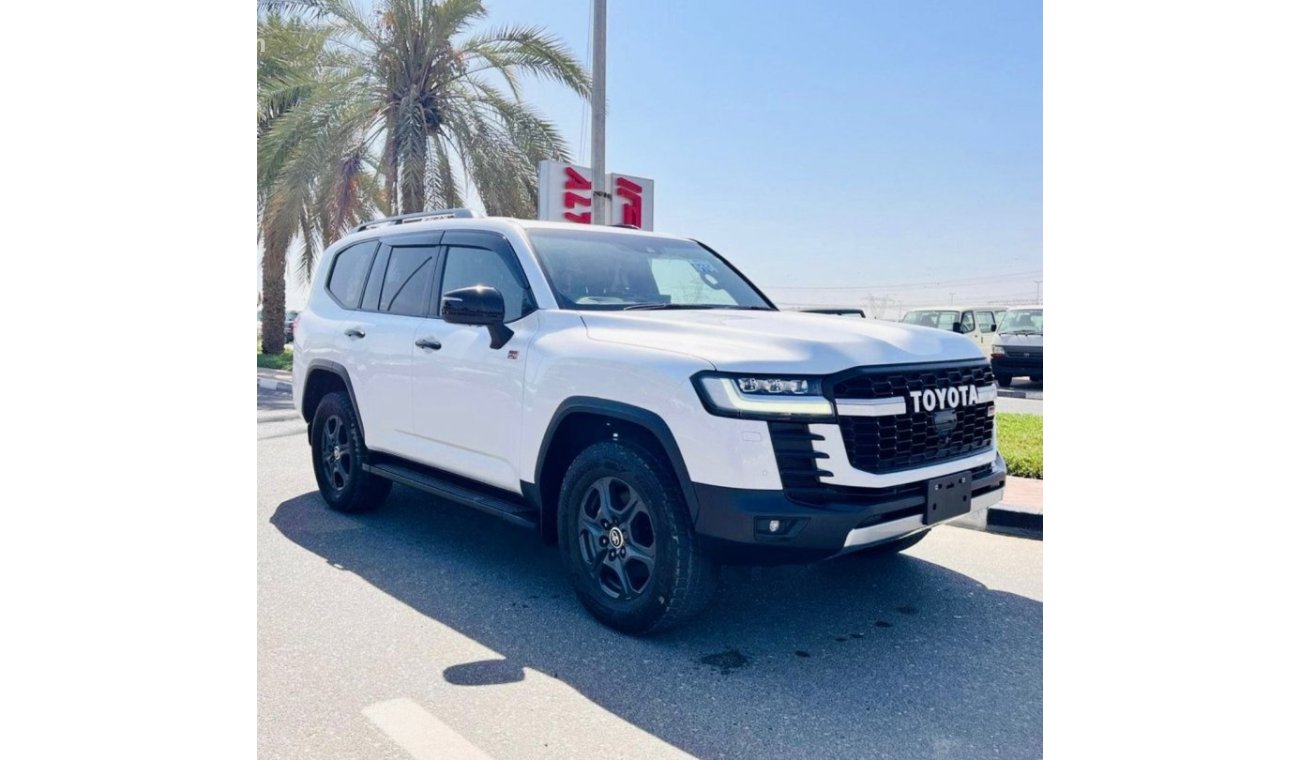 تويوتا لاند كروزر 2021 GR Sport RHD Diesel Full Options Top Of The Range