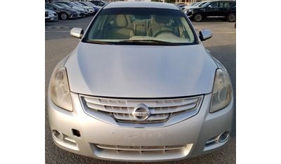 Nissan Altima Nissan Altima S V4 2.5L Model 2011