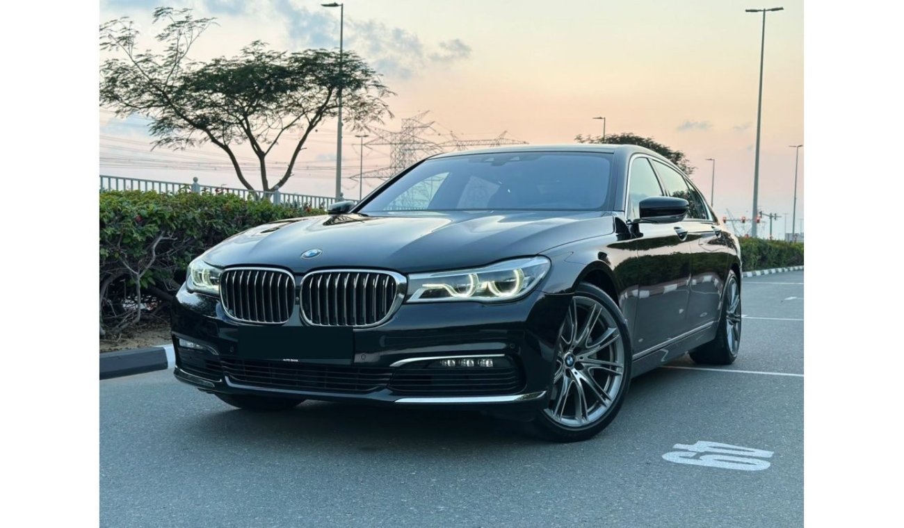 BMW 730Li BMW 730LI MODEL 2019 GCC SPECS NO ACCIDENT FULL SERVICE HISTORY