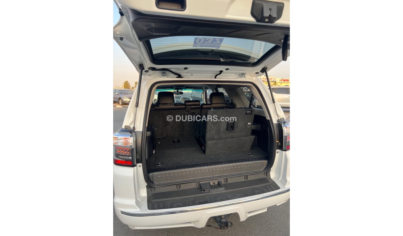 تويوتا Runner4 2019 SR5 PREMIUM SUNROOF 7 SEATER FULL OPTION