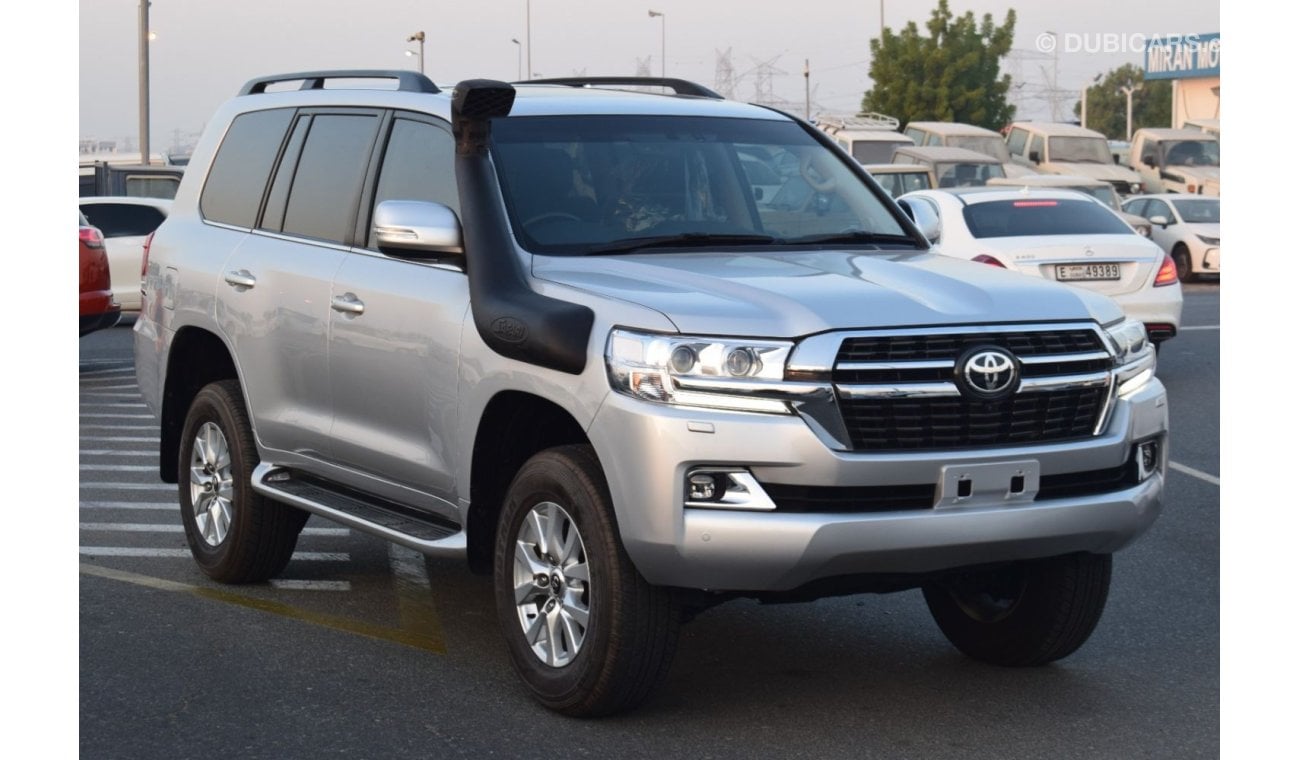 تويوتا لاند كروزر 2020 TOYOTA LAND CRUISER V8 FULL OPTION