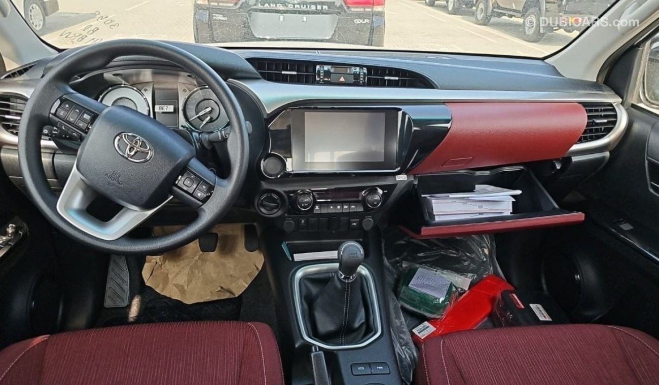 تويوتا هيلوكس TOYOTA HILUX 2.7L PETROL MANUAL 2025 MODEL GCC