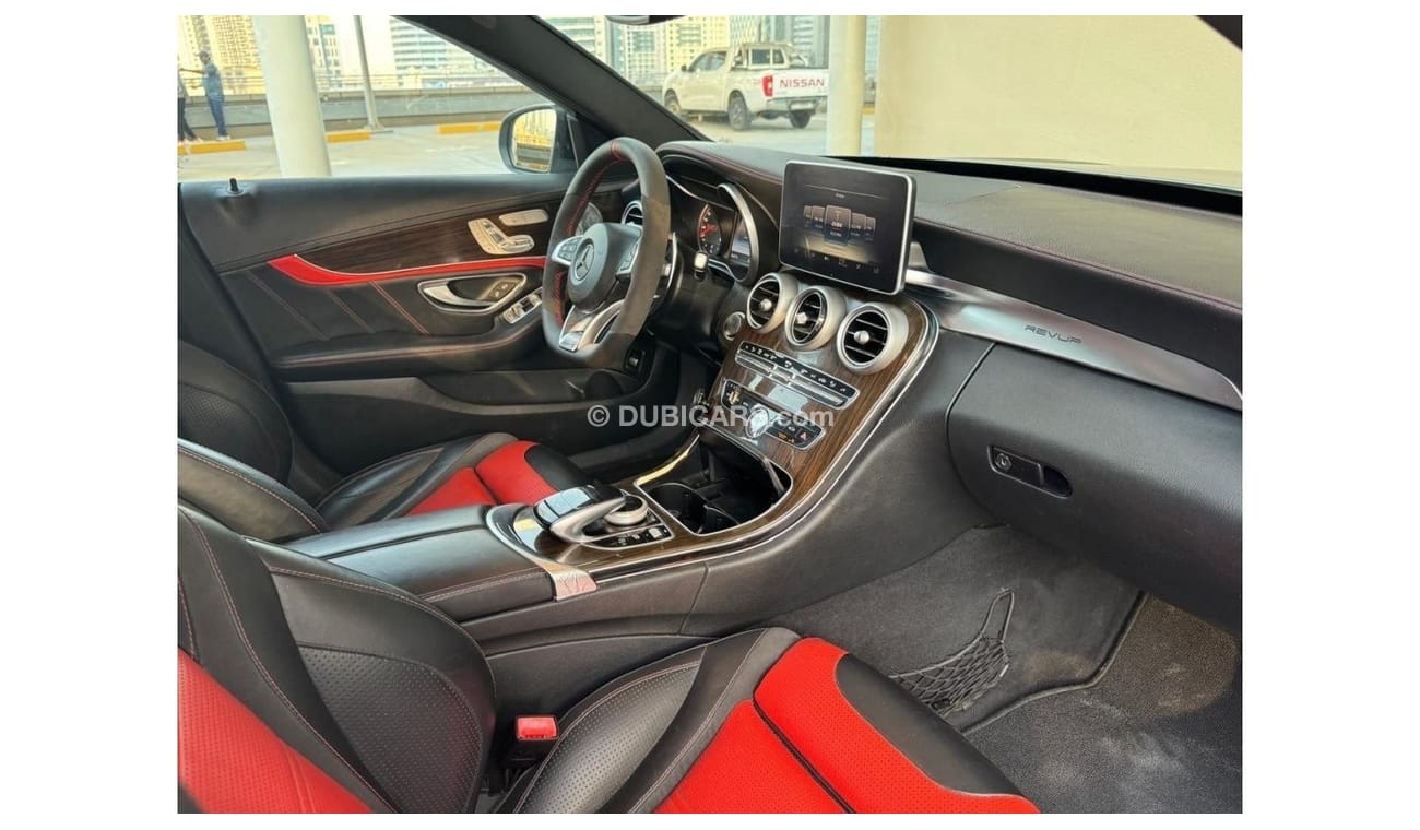 مرسيدس بنز C 63 AMG Std