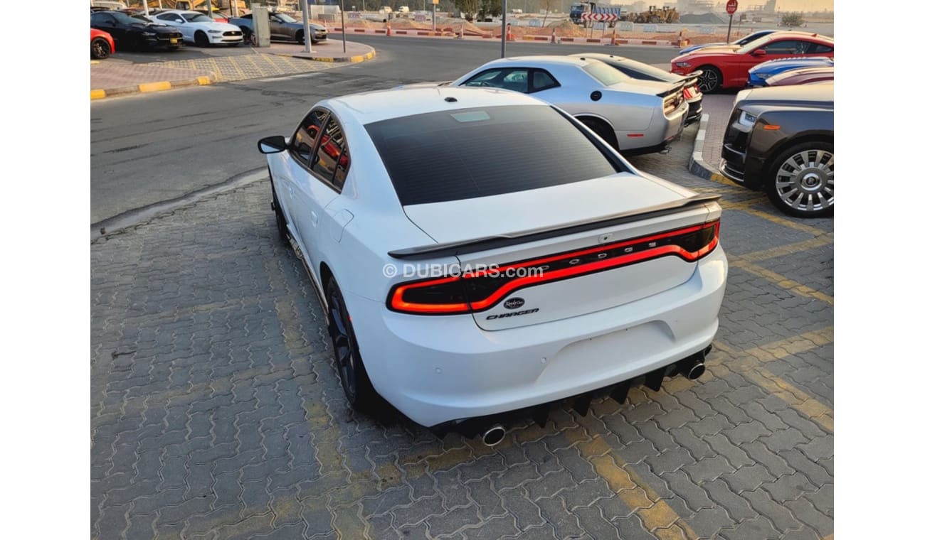 Used Dodge Charger For Sale 2019 For Sale In Dubai - 676911