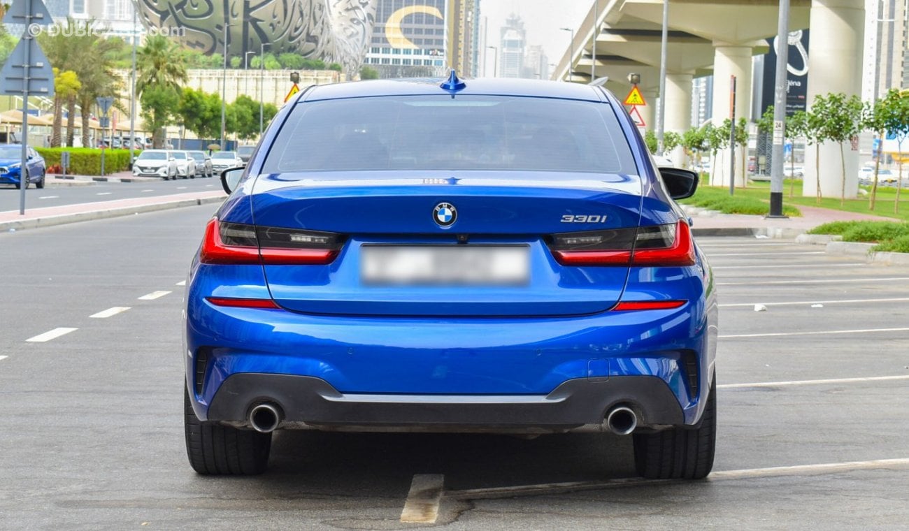 BMW 330i