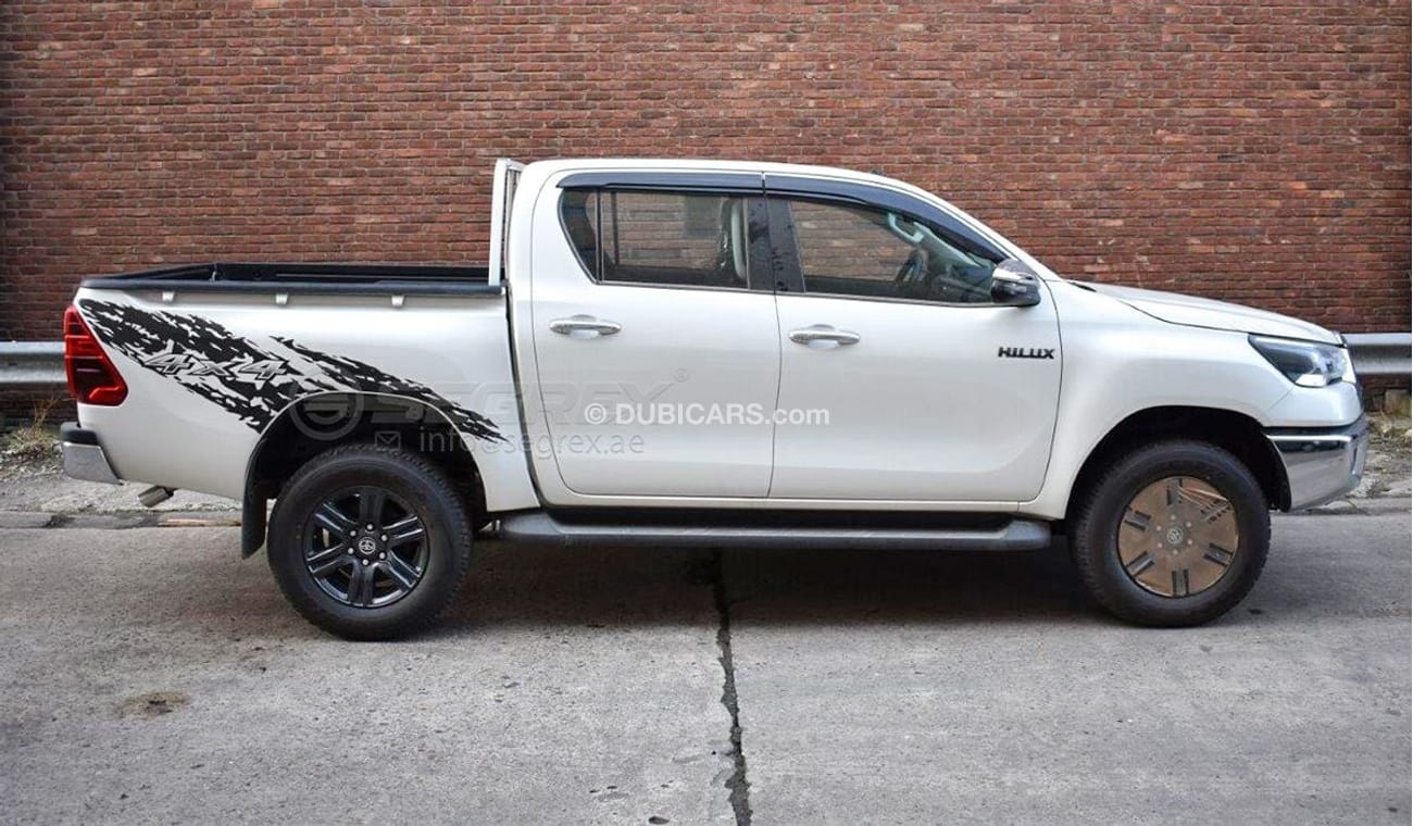 Toyota Hilux DC 2.7L Petrol, 4WD 5M/T FOR EXPORT