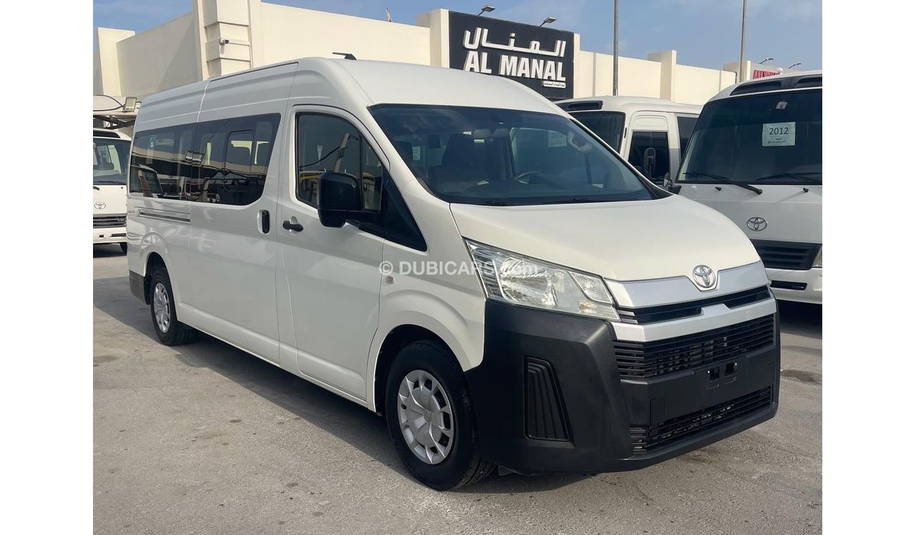 Toyota Hiace Commuter GL High Roof