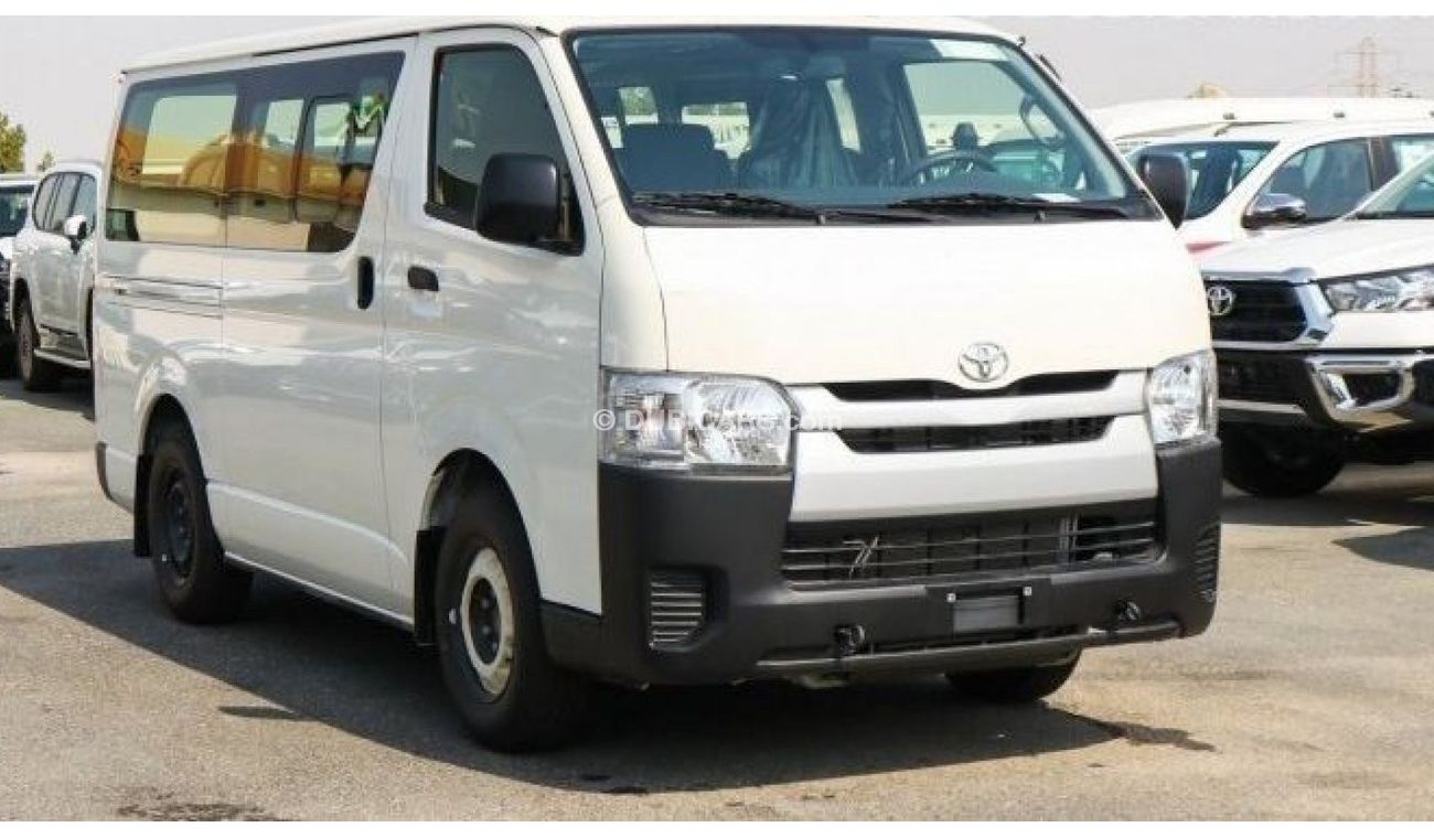 Toyota Hiace Toyota hiace 2.5L MY2024 diesel standard roof for export only