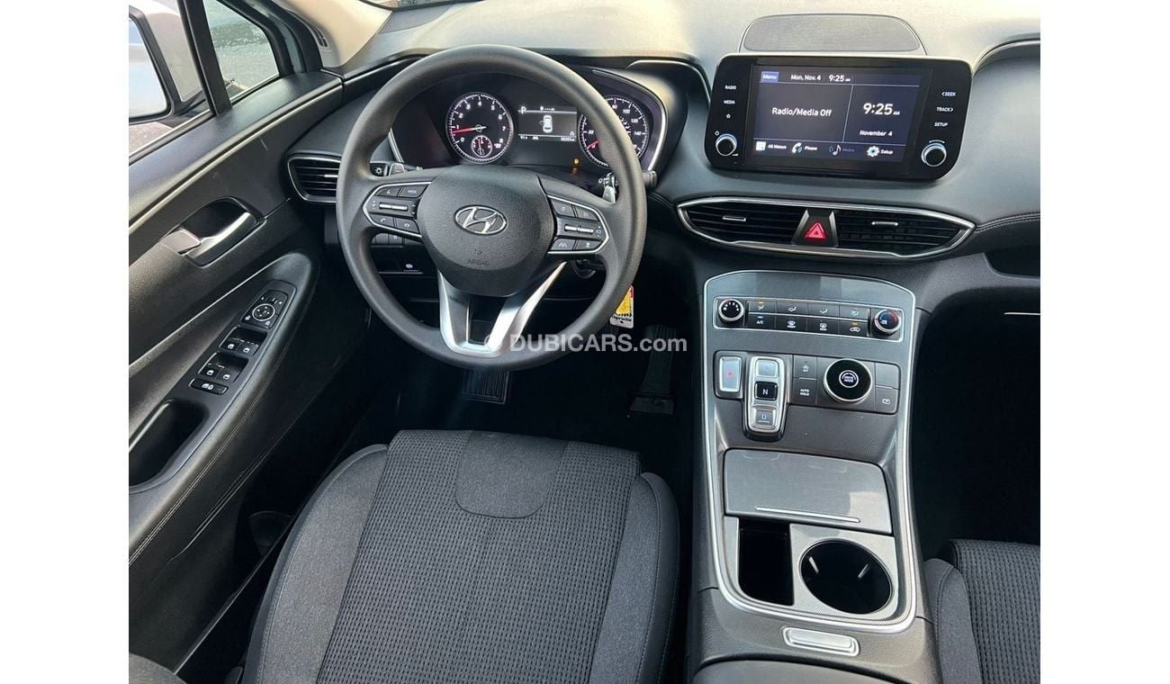 Hyundai Santa Fe 2022 Hyundai Santa Fe, SE - 2.5L  4 Cyl - Lane assist - Android Apple Play - Well Maintained Car wit