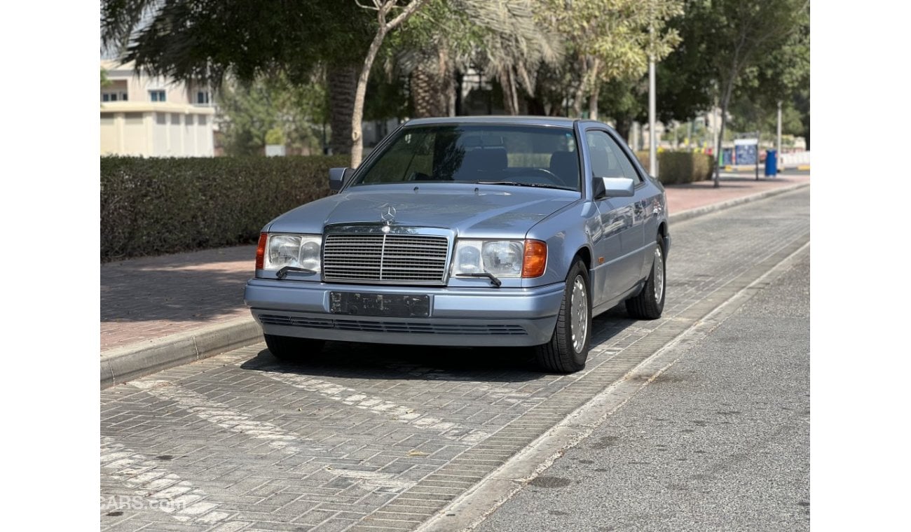 Mercedes-Benz 300 Mercedes Benz 300-CE 24 W124