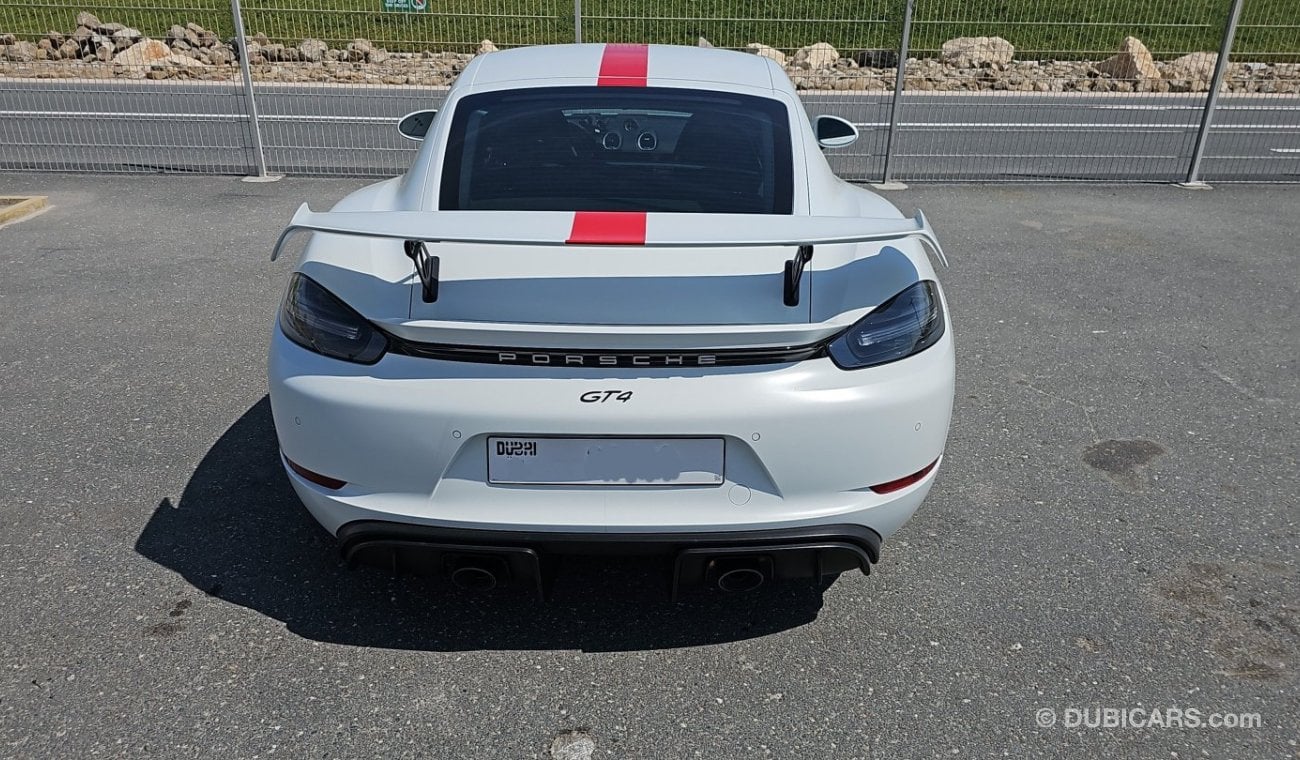 Porsche 718 Cayman