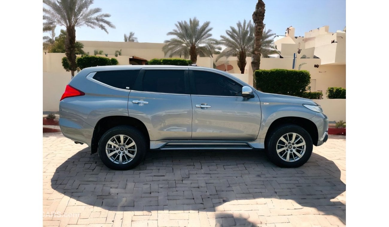 ميتسوبيشي مونتيرو سبورت AED 1,180 PM | MONTERO SPORT GLX 3.0 4WD | GCC | 0% DP | MINT CONDITION