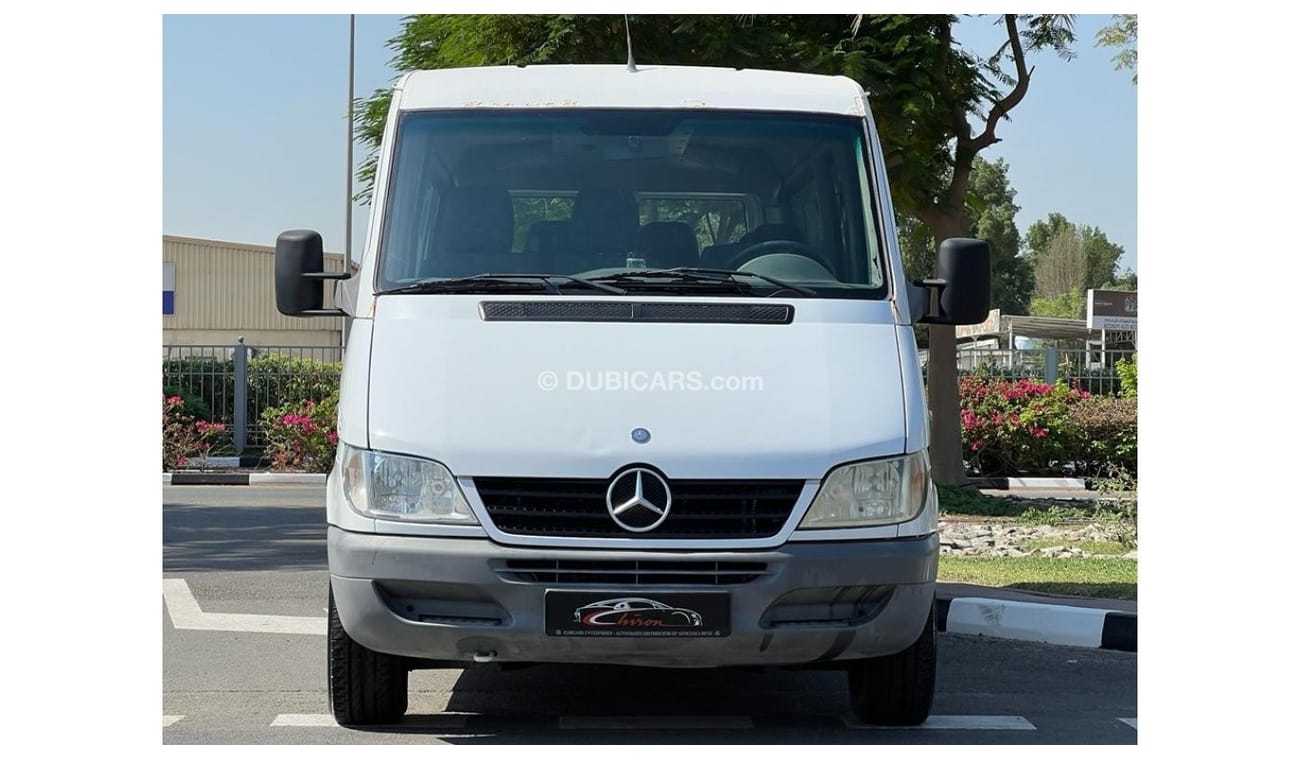 Mercedes-Benz Sprinter MERCEDES BENZ SPRINTER 2011 GCC 16 PASSENGER FULL SERVICE AGENCY HISTORY