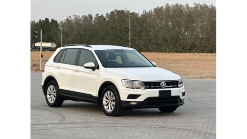 Volkswagen Tiguan SE MODEL 2018 GCC CAR PERFECT CONDITION INSIDE AND OUTSIDE