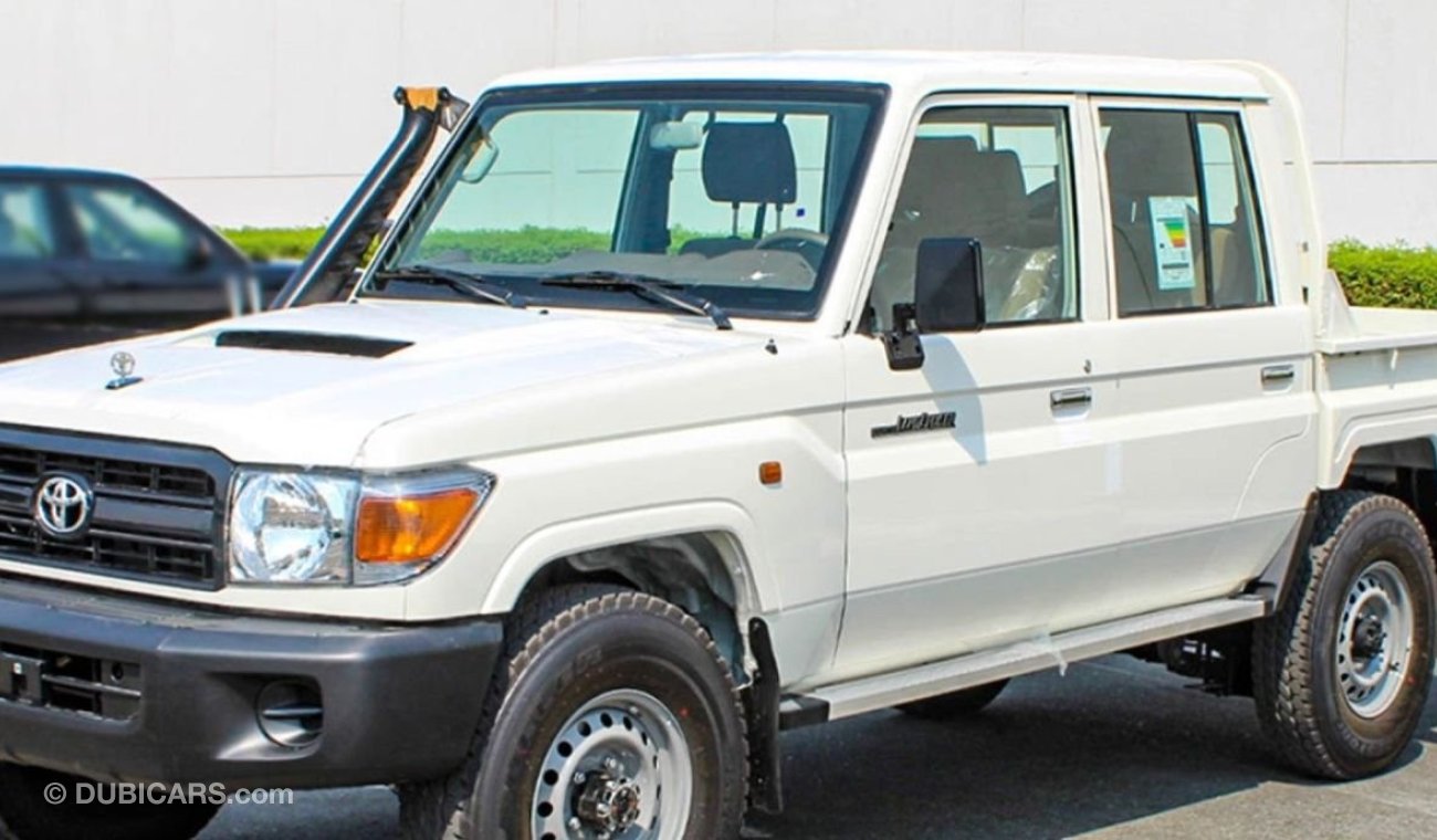 تويوتا لاند كروزر بيك آب DIESEL  4.5L LC79 DC T DSL - E MT