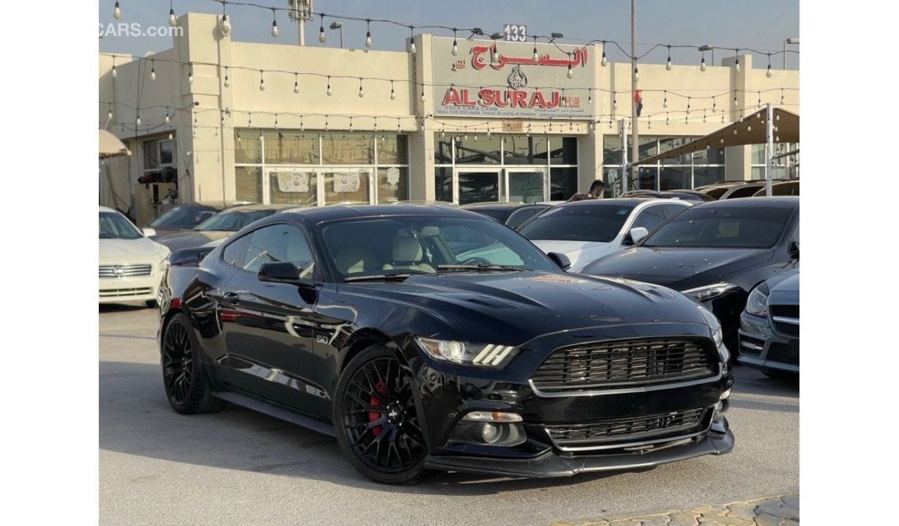 Ford Mustang GT Premium 2015 model, manual transmission, 8 cylinder, full option, panoramic sunroof, large screen